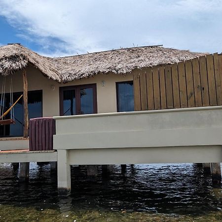 Lina Point Belize Overwater Resort سان بيدرو المظهر الخارجي الصورة