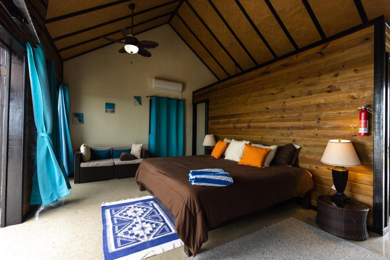 Lina Point Belize Overwater Resort سان بيدرو الغرفة الصورة